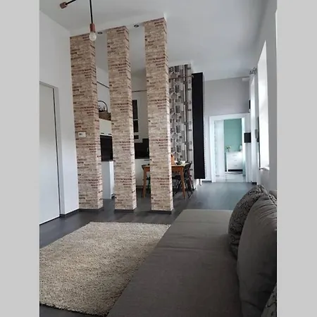 Cozy Design Downtown *